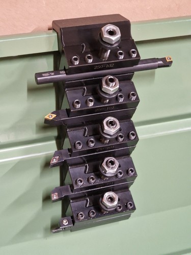 250 100 series piece - series, 5