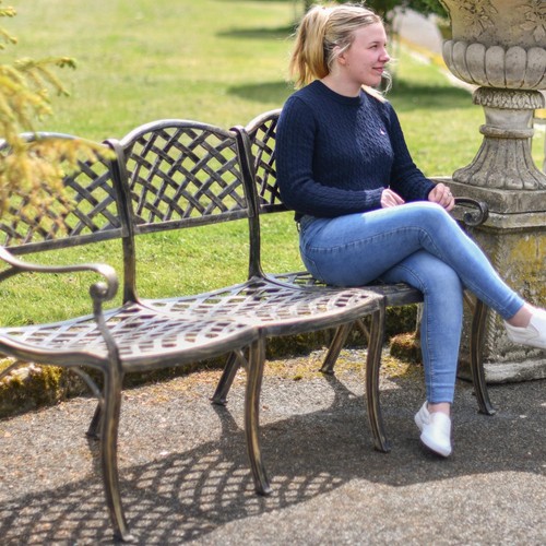 Deluxe cast aluminium three - deluxe,