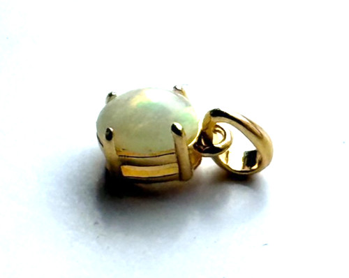Gold small fiery opal - small,