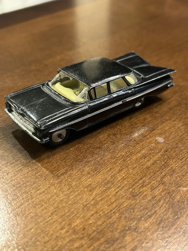 Vintage corgi toys chevrolet - corgi,