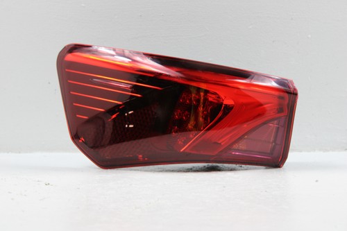 Tail light toyota avensis - tail,
