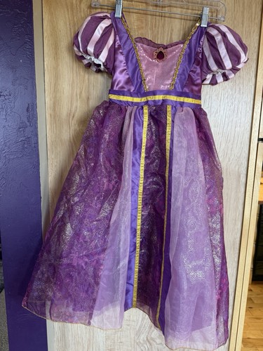 Disney store rapunzel costume - rapunzel,