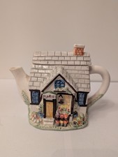 Vintage Ceramic Teapot –