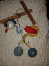 Pelham Puppets  - ostritch...