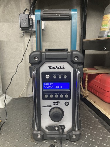 Makita dmr110n dab job site - dmr110n,