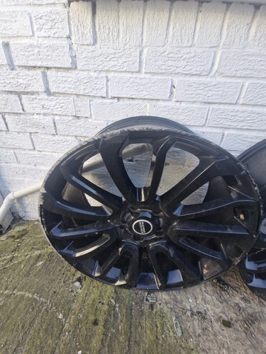 Range rover wheels gloss - in,
