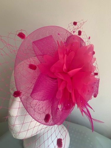 Fascinator hat fuschia - fascinator,