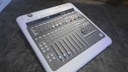 Digidesign 003 mixer console - mixer,