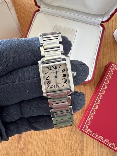 Cartier tank francaise 2384 - cartier,