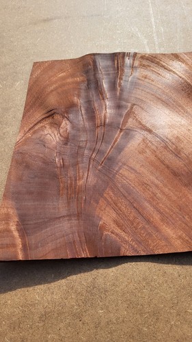 Flame mahogany veneer 4 - flame,