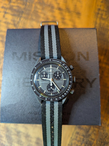 Omega swatch moonswatch - omega,