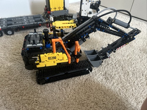 Lego technic volvo fmx truck - volvo,