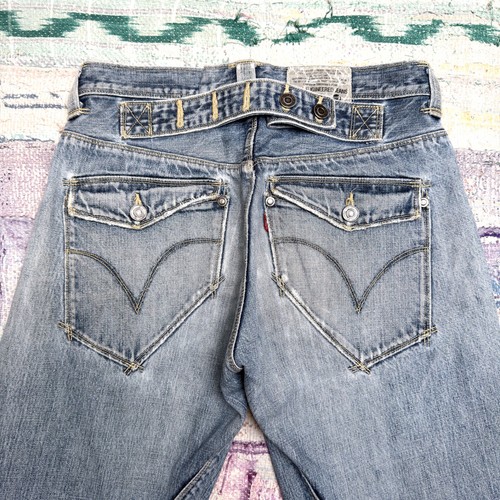 Vtg levis engineered jeans - vtg,