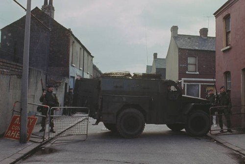 Humber pig and troops - humber,