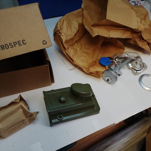 Eurospec rim nightlatch - rim,