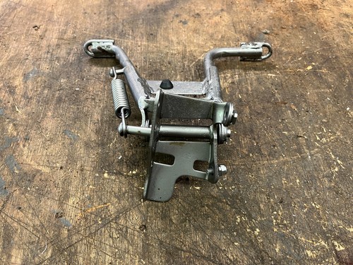 Yamaha qt50 centre stand - yamaha,