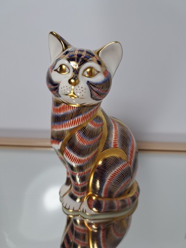 Royal crown derby - derby, imari