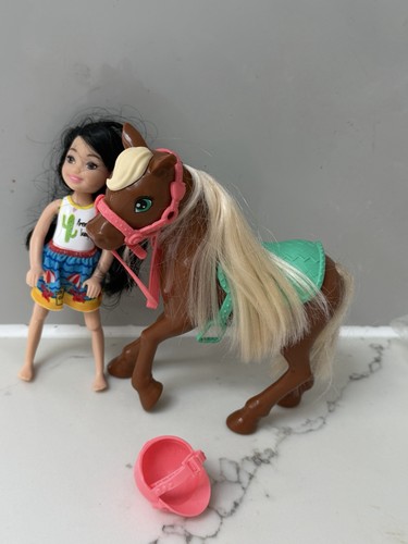 Barbie chelsea doll - -,