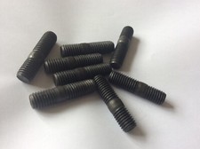 Manifold studs Metric Exhaust