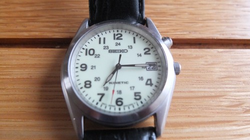 Seiko kinetic 5m62 - seiko,