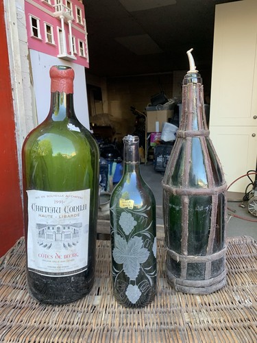 Vintage wine bottles - vintage, (