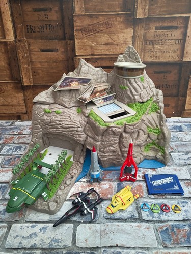 Thunderbirds are - thunderbirds, go