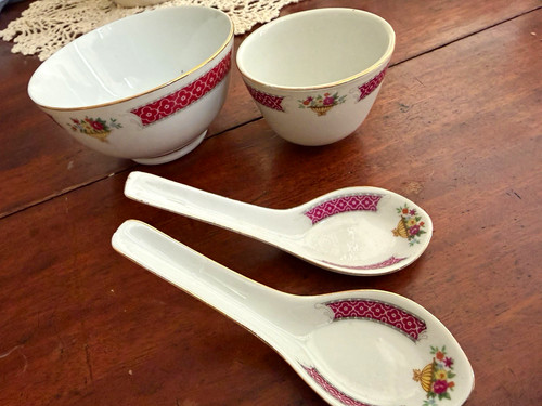 Vintage chinese porcelain rice - vintage,