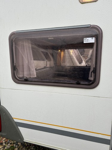 Knaus sudwind caravan side - ,
