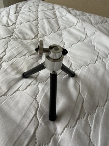 1pc mini flexible tripod - 1pc,