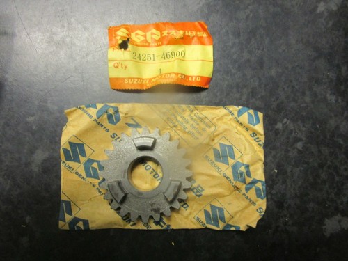 1977 1983 nos suzuki - 1983, rm80