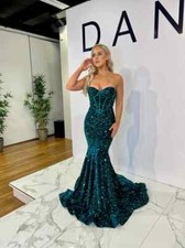 Debs Dress DANI UK 4 - 6 ROSIE CLOSET prom ty green fishtail CHRISTMAS £350