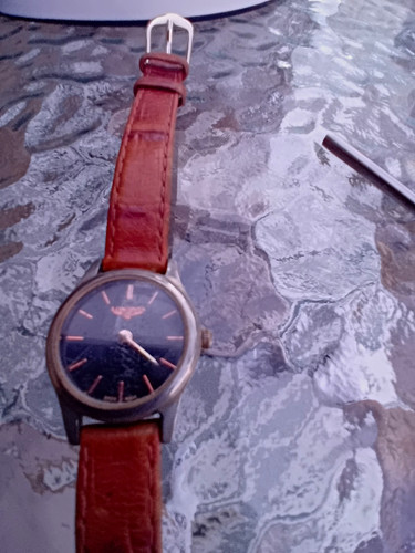 Longines quartz black dial - longines,