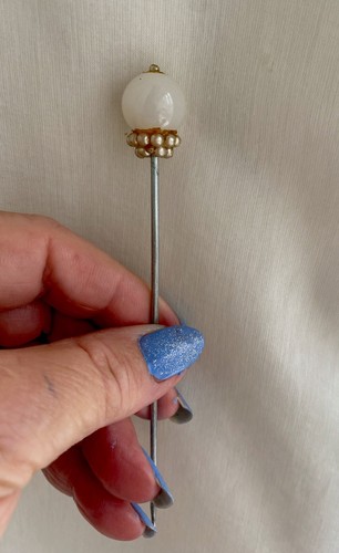 Hat pins vintage retro - hat,