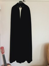 Vintage Cape Cloak Black Velvet Toggle Hook Closure Side outlets Quilted Lining 