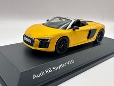 Audi Dealership 1/43 Scale R8