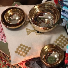 Large Chaken Handmade Singing