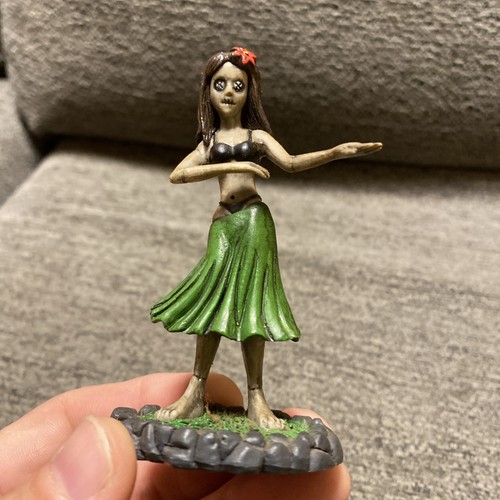 Rare zombie hula - rare, bobble