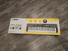 Yamaha PSR-F52 Home Keyboard |
