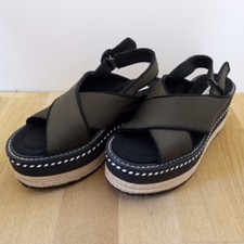 ZARA BUCKLE WEDGE TRAFALUC