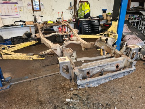 Suzuki jimny complete chassis - suzuki,