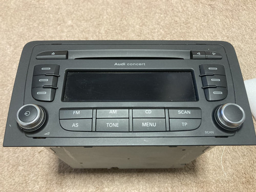 Audi concert radio cd - a3,