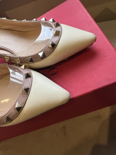 Authentic valentino garavani - authentic,