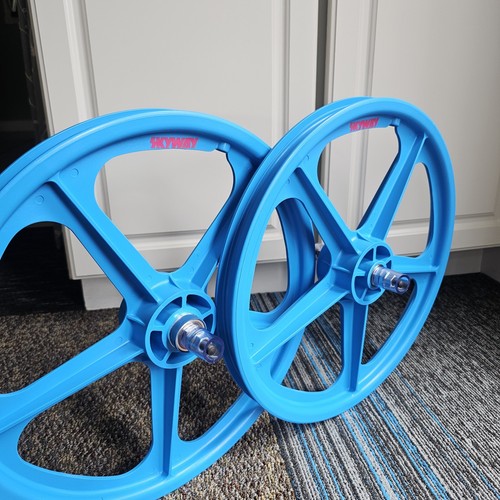 New skyway mags aqua - new, old