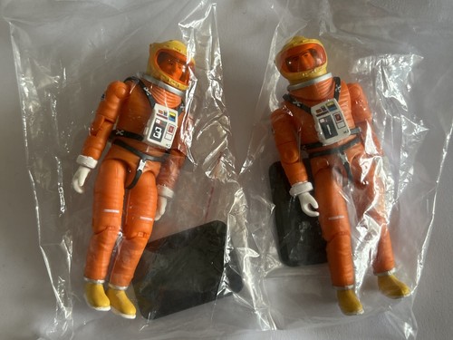 Space 1999 moonbase - 2x,