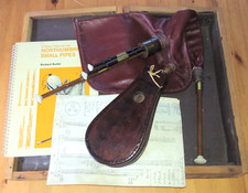 Parts for Northumbrian Smallpipes + Book + Schematics - all within a Wooden Case