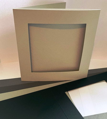 Tri fold - tri-fold, 5.75"
