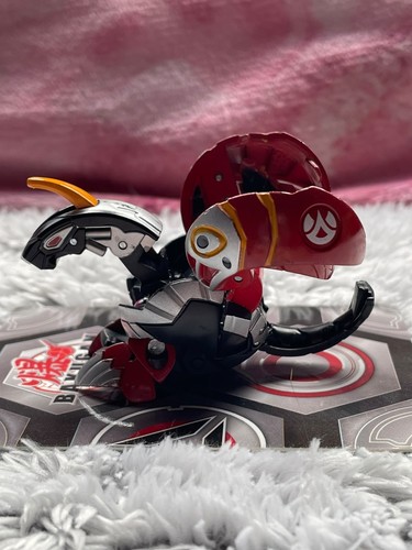 Slight damage bakugan helios - [slight, damage]