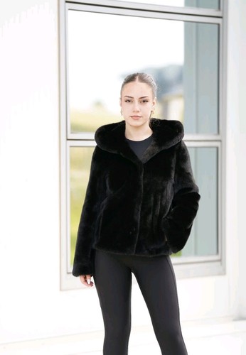Luxury blackglama fur - , coat