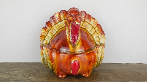 Turkey gravy tureen - gravy, /