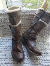 MUSTANG BROWN ANKLE BOOTS SZ
